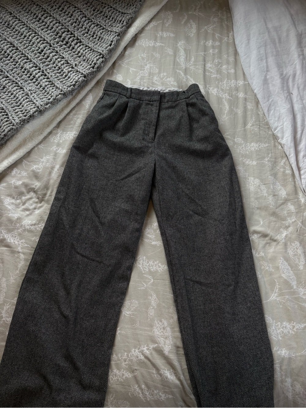 Dynamite Black and Gray Herringbone Wide-Leg Trousers